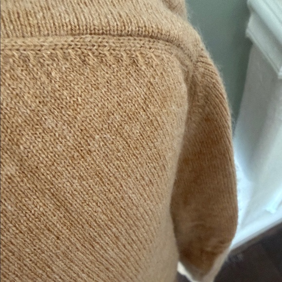 Preview International Soft Tan Cardigan100% cashmere - Picture 7 of 15